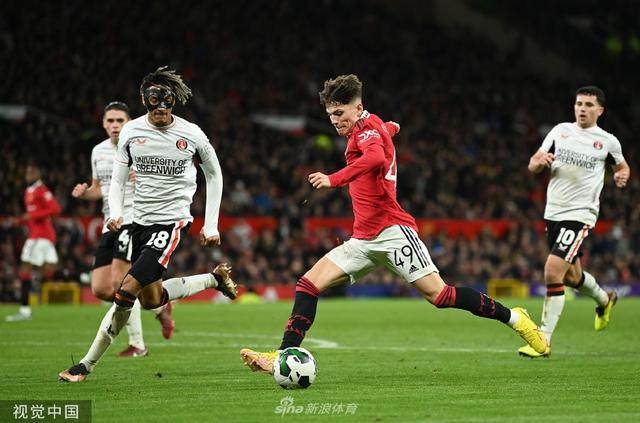 从他个人的 从他个人的